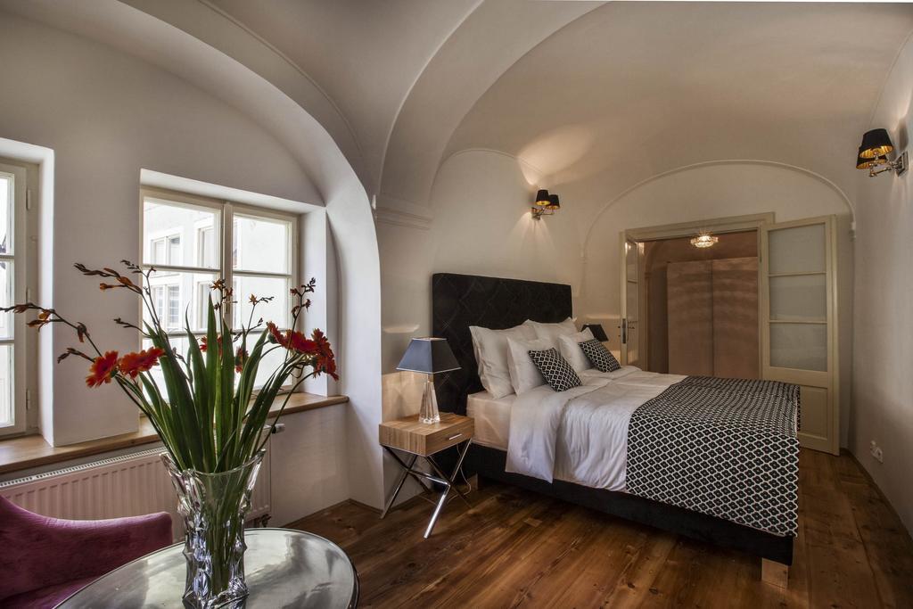 Old Town Square Bambur Apartamento